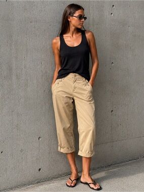 Roll Tab Calvin Klein Low Rise Khaki Utility Capri Pants Cropped Coastal Y2K